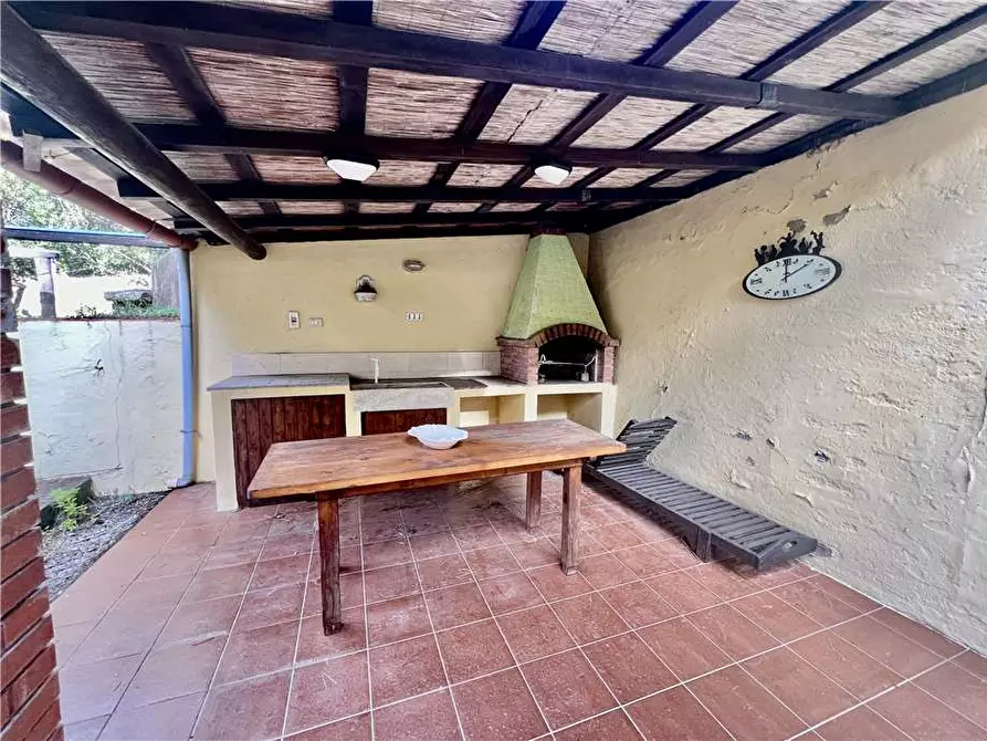 Immagine 11 di Villa in vendita  a Porto Azzurro