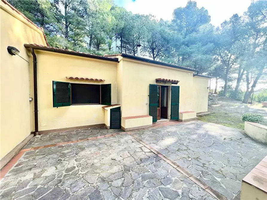 Immagine 4 di Villa in vendita  a Porto Azzurro