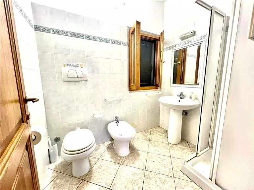Immagine 7 di Villa in vendita  a Porto Azzurro