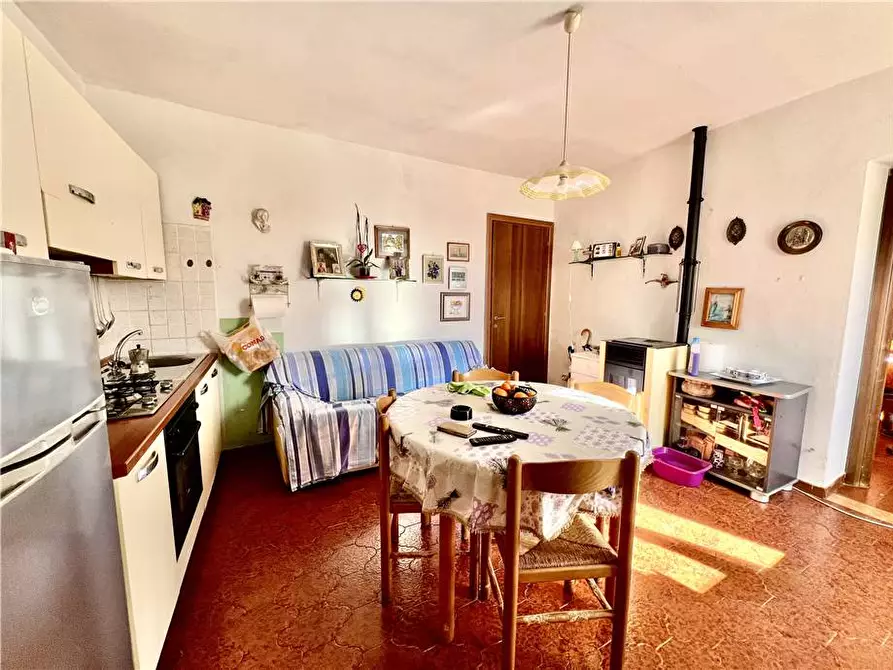 Immagine 1 di Appartamento in vendita  a Rio