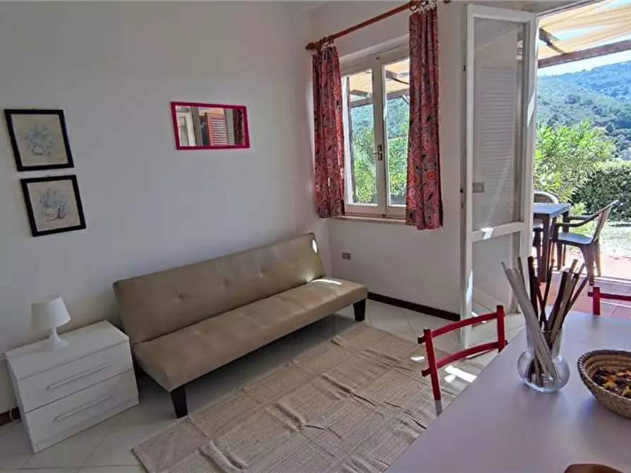 Immagine 9 di Villa in vendita  a Capoliveri