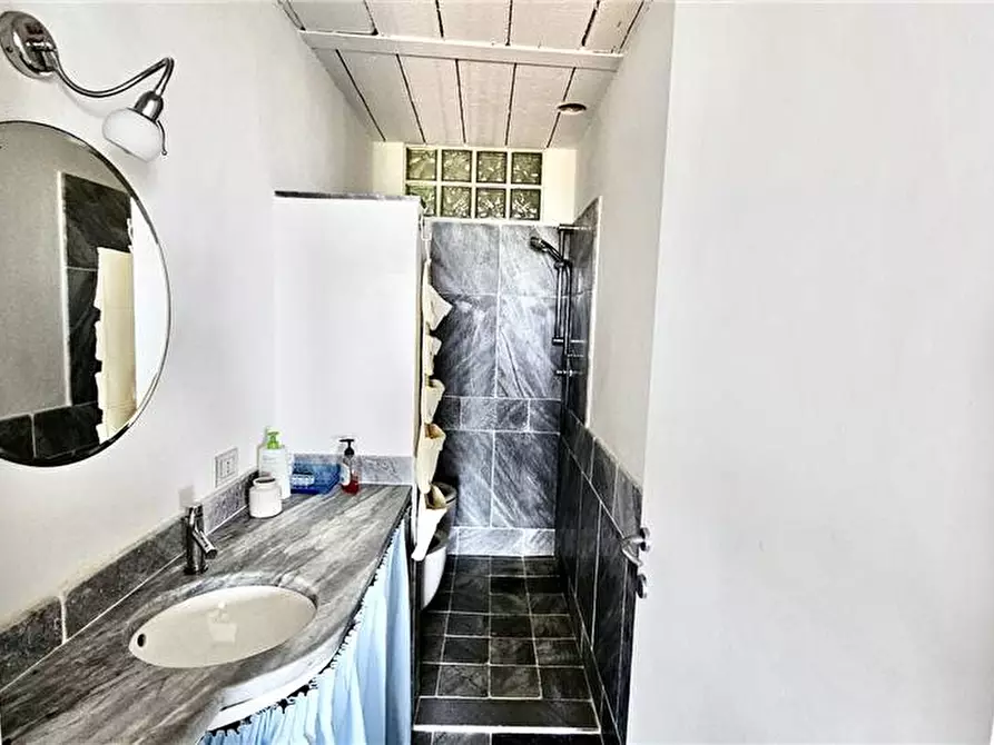 Immagine 3 di Appartamento in vendita  a Capoliveri