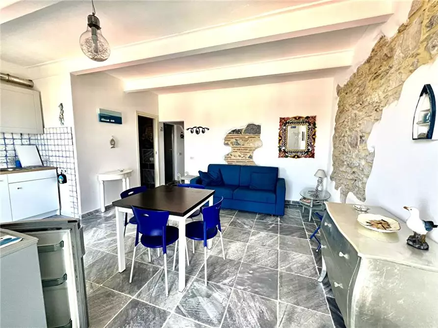 Immagine 2 di Appartamento in vendita  a Capoliveri