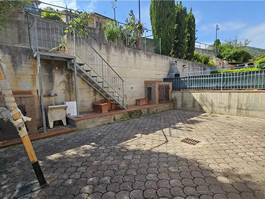 Immagine 5 di Villa in vendita  a Rio