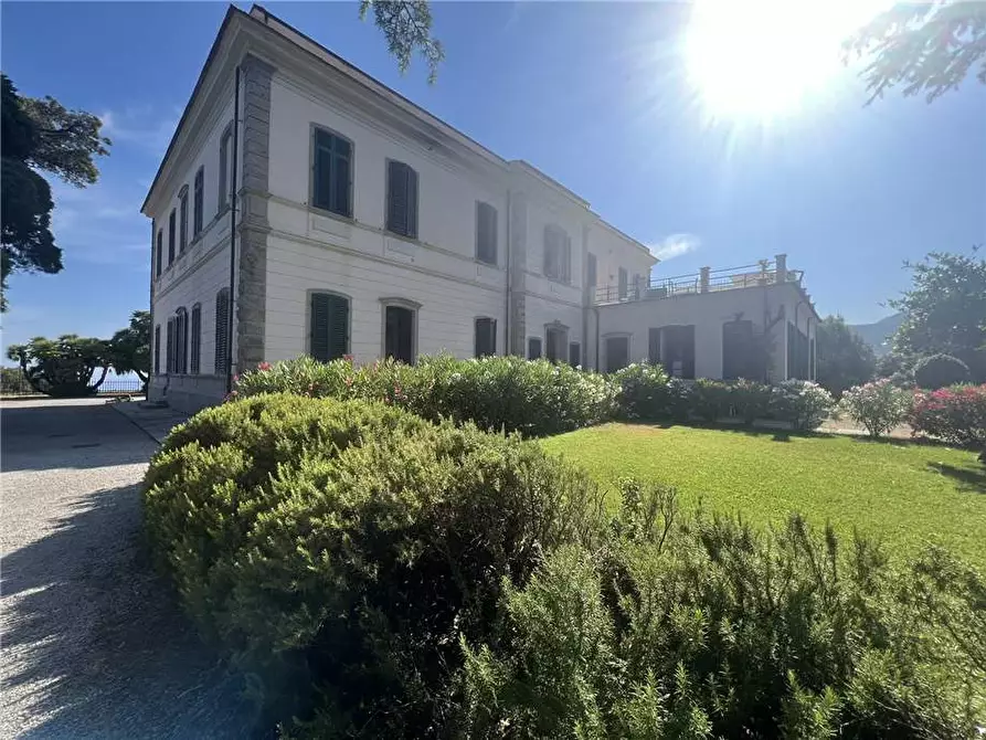 Immagine 3 di Appartamento in vendita  a Marciana