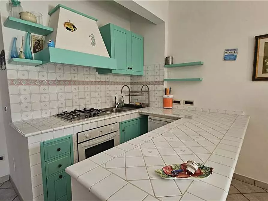 Immagine 2 di Appartamento in vendita  a Marciana Marina