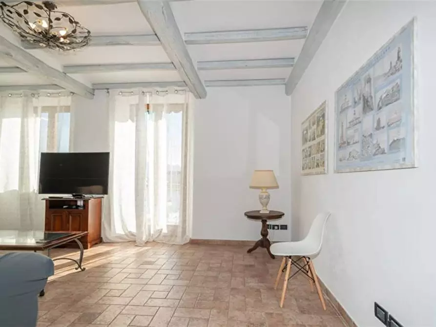 Immagine 3 di Appartamento in vendita  a Portoferraio