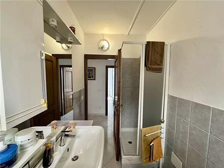 Immagine 4 di Appartamento in vendita  a Rio