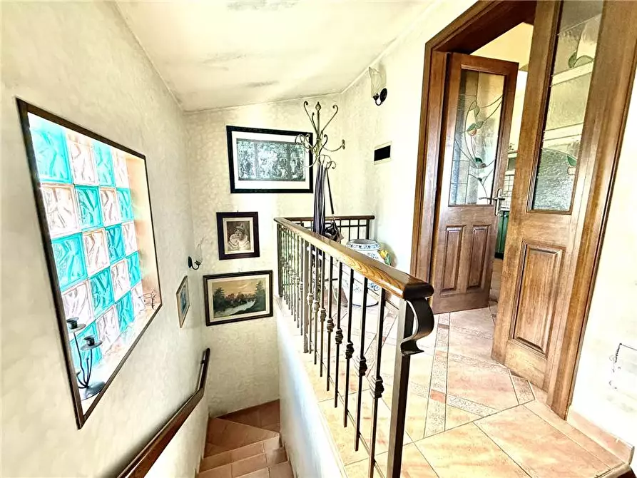 Immagine 11 di Villa in vendita  a Portoferraio