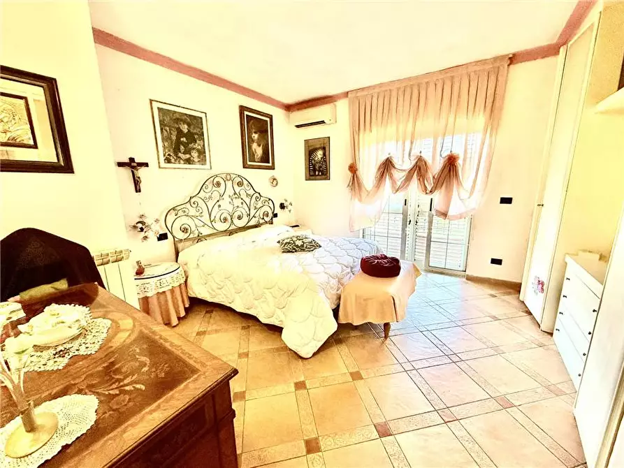 Immagine 12 di Villa in vendita  a Portoferraio