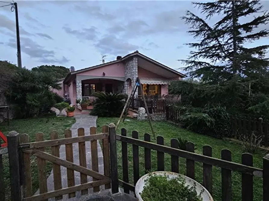 Immagine 2 di Porzione di casa in vendita  a Portoferraio