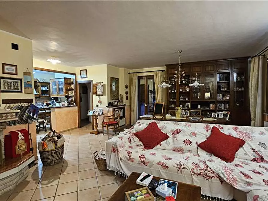 Immagine 3 di Porzione di casa in vendita  a Portoferraio