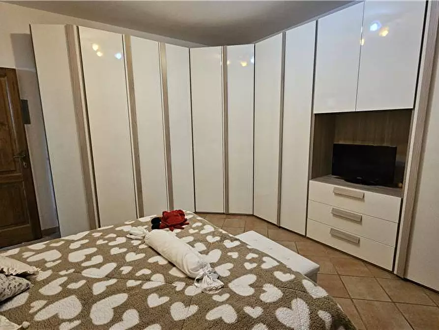 Immagine 6 di Porzione di casa in vendita  a Portoferraio