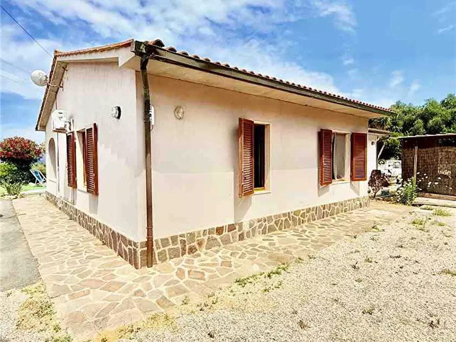 Immagine 10 di Porzione di casa in vendita  a Capoliveri