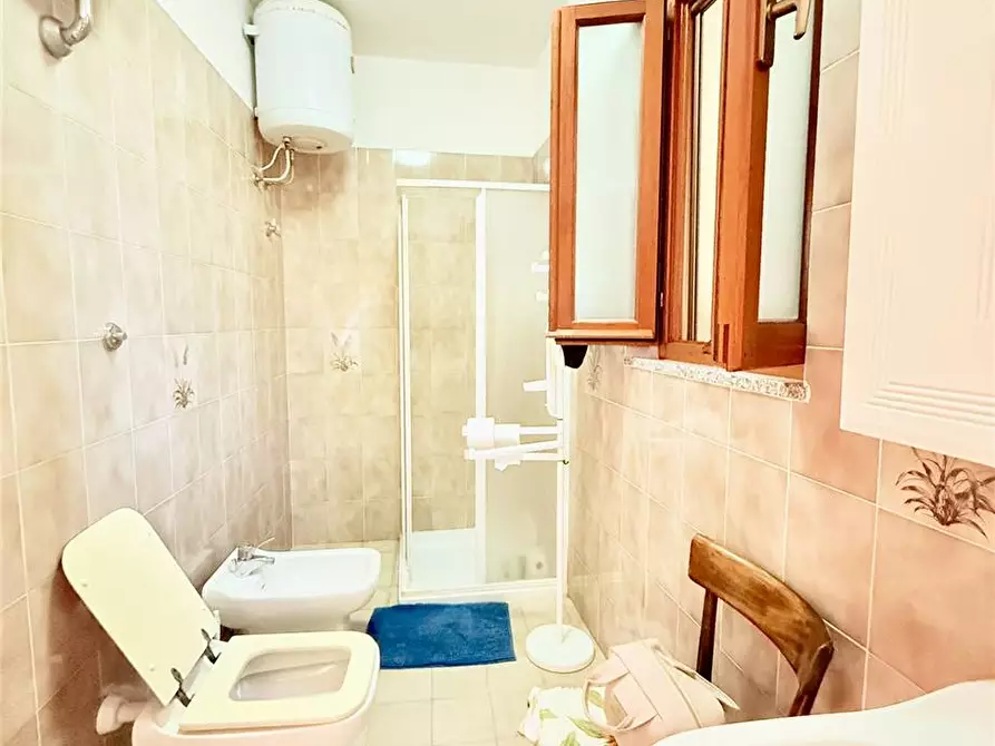 Immagine 12 di Porzione di casa in vendita  a Marciana