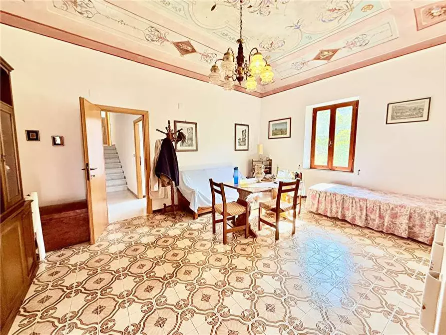 Immagine 14 di Porzione di casa in vendita  a Marciana