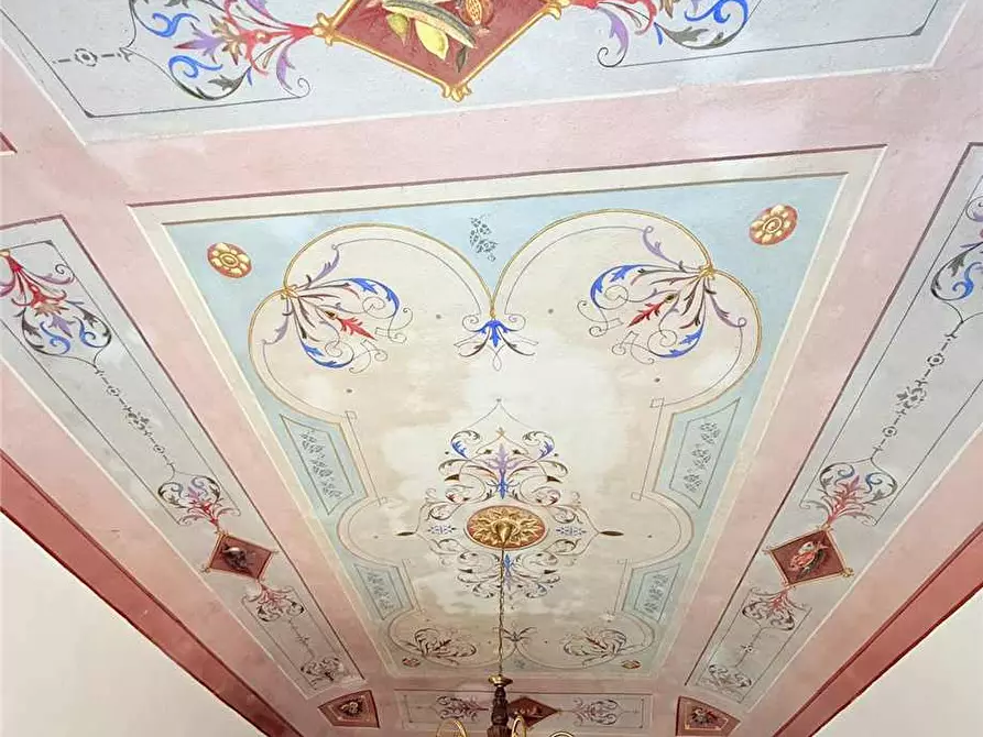 Immagine 6 di Porzione di casa in vendita  a Marciana