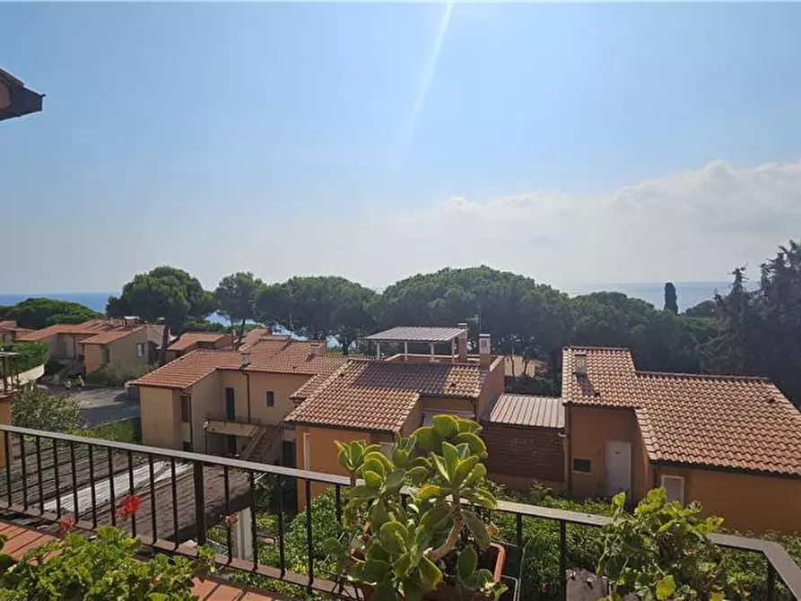 Immagine 2 di Appartamento in vendita  a Rio