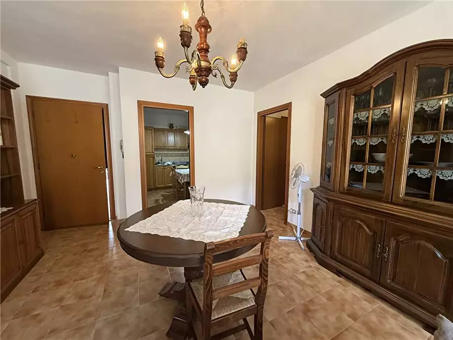 Immagine 5 di Appartamento in vendita  a Marciana Marina