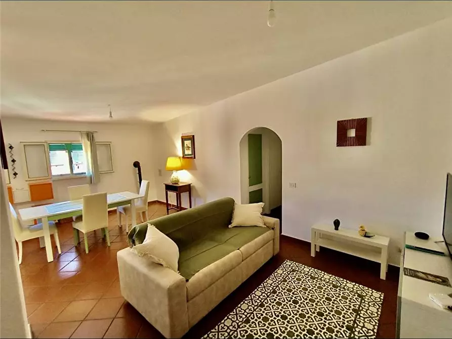 Immagine 2 di Appartamento in vendita  a Porto Azzurro