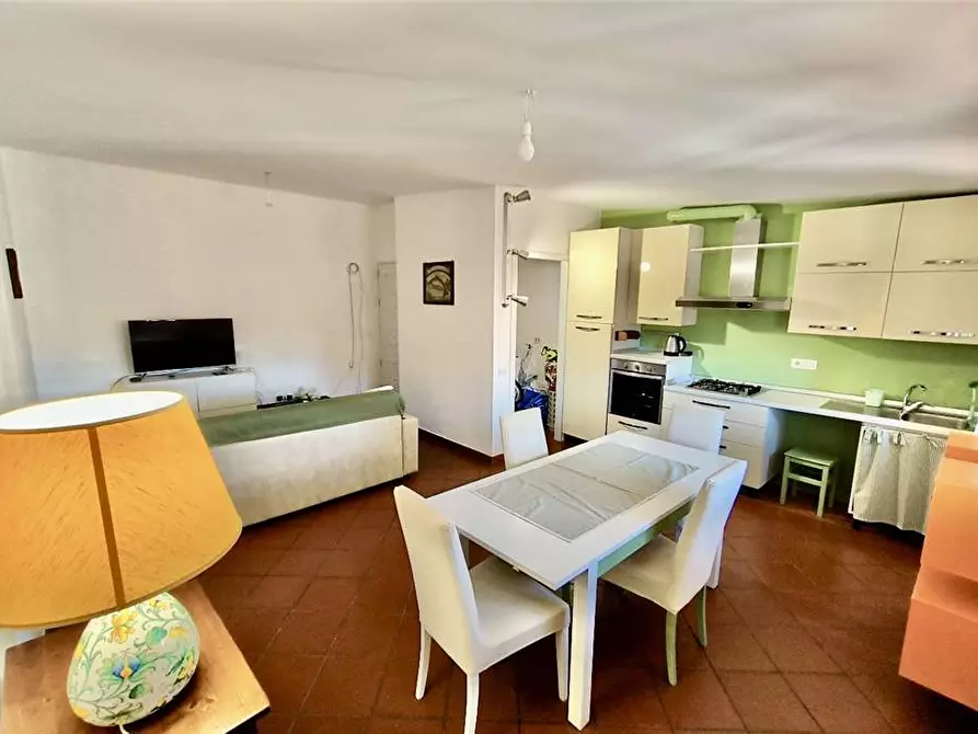Immagine 3 di Appartamento in vendita  a Porto Azzurro