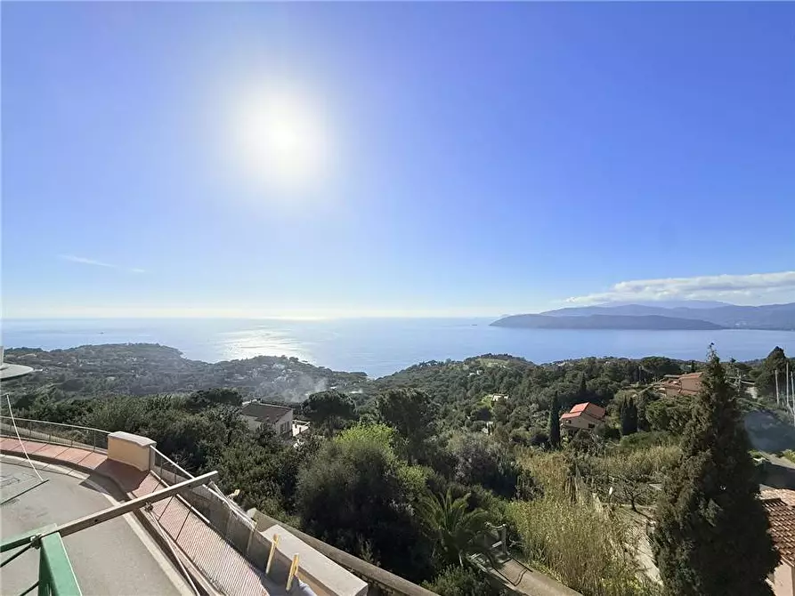 Immagine 9 di Porzione di casa in vendita  a Capoliveri