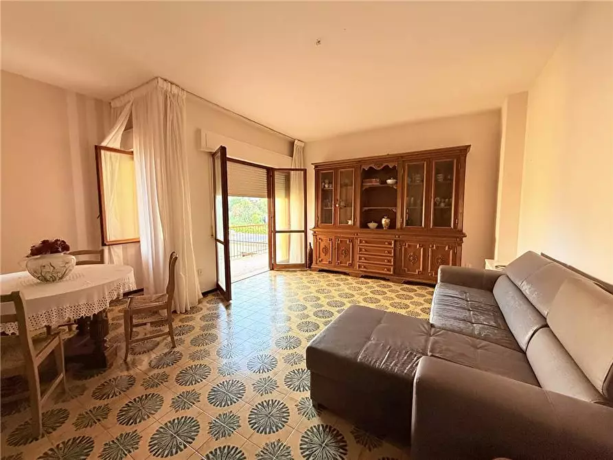 Immagine 3 di Appartamento in vendita  a Marciana Marina