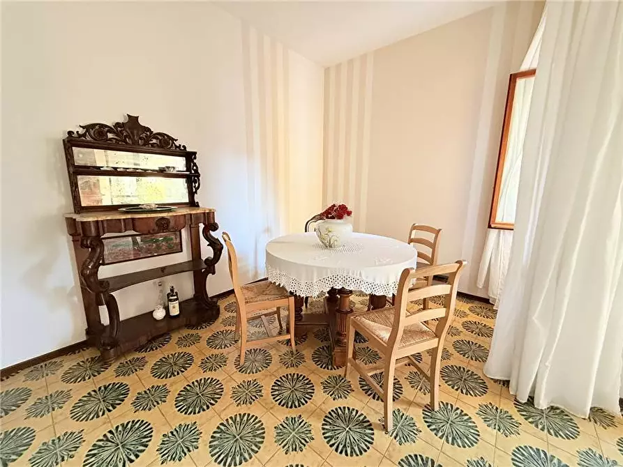 Immagine 4 di Appartamento in vendita  a Marciana Marina