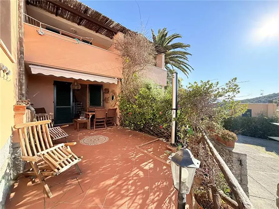 Immagine 1 di Appartamento in vendita  a Campo Nell'elba