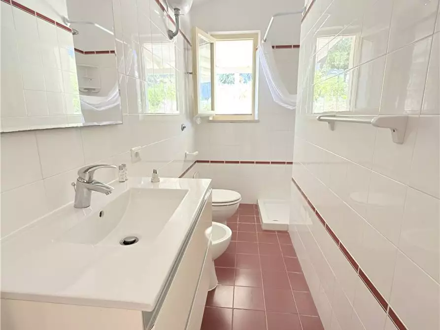 Immagine 9 di Villa in vendita  a Capoliveri