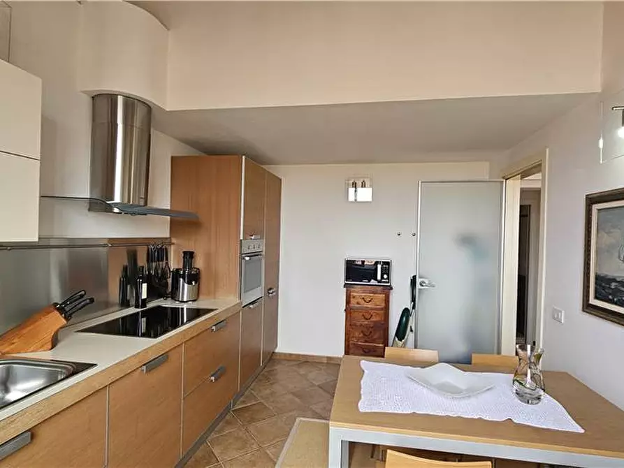 Immagine 5 di Appartamento in vendita  a Portoferraio