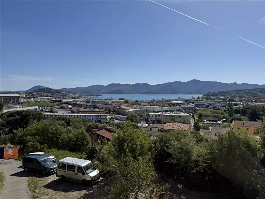Immagine 1 di Appartamento in vendita  a Portoferraio