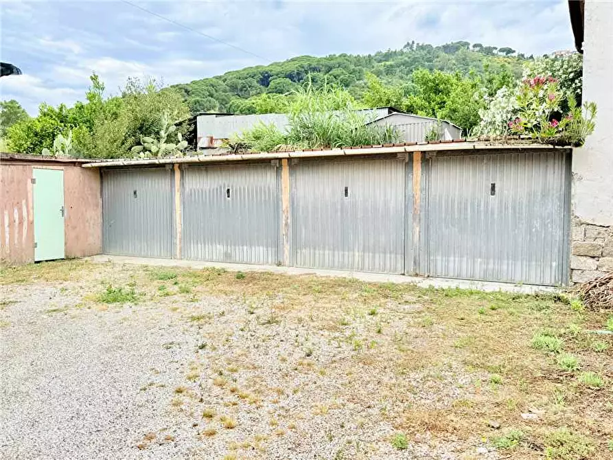 Immagine 4 di Villa in vendita  a Campo Nell'elba