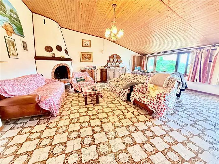 Immagine 5 di Villa in vendita  a Campo Nell'elba