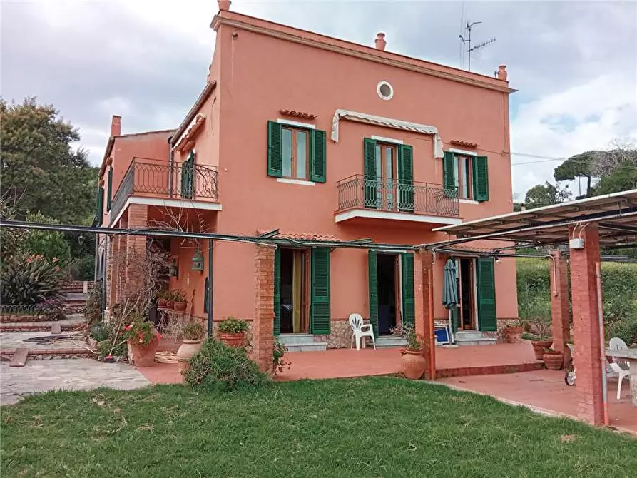 Immagine 2 di Villa in vendita  a Porto Azzurro