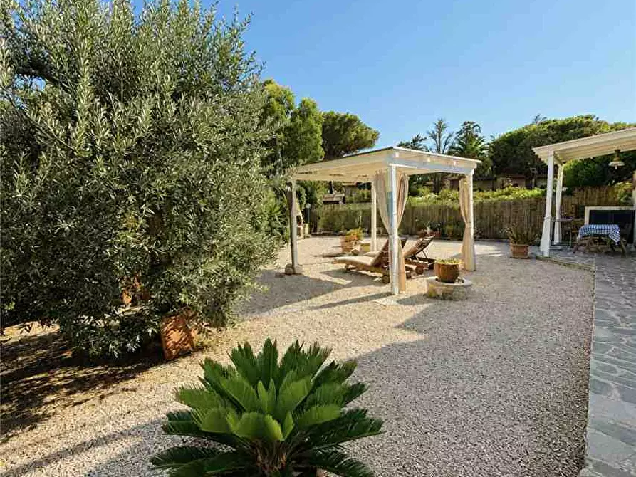 Immagine 5 di Appartamento in vendita  a Capoliveri