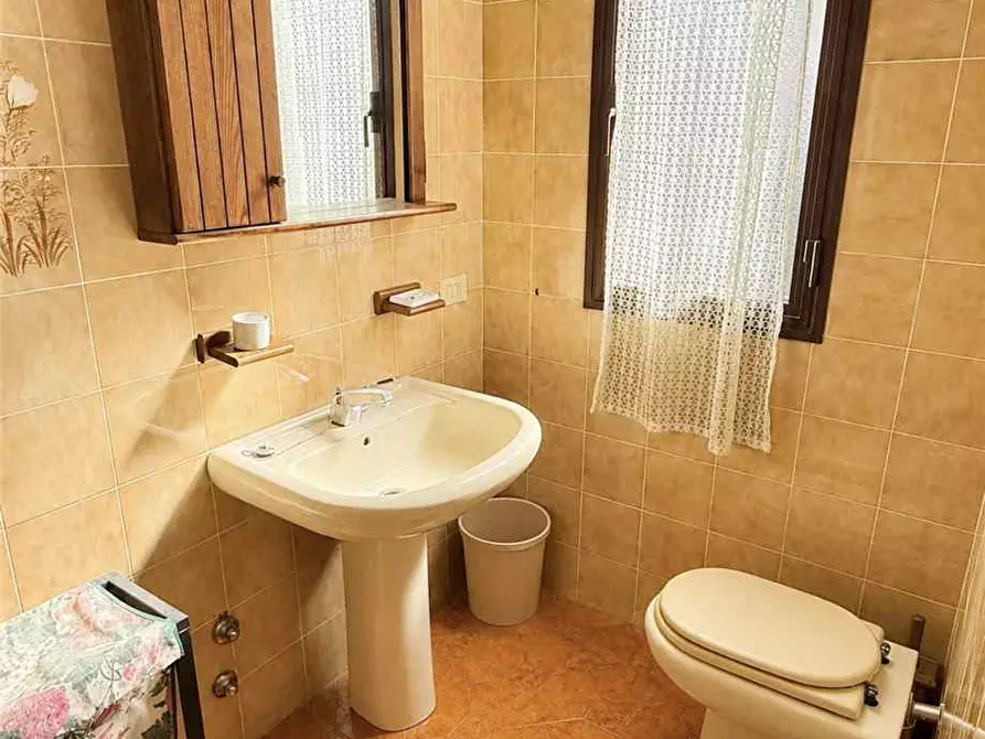 Immagine 15 di Villa in vendita  a Campo Nell'elba
