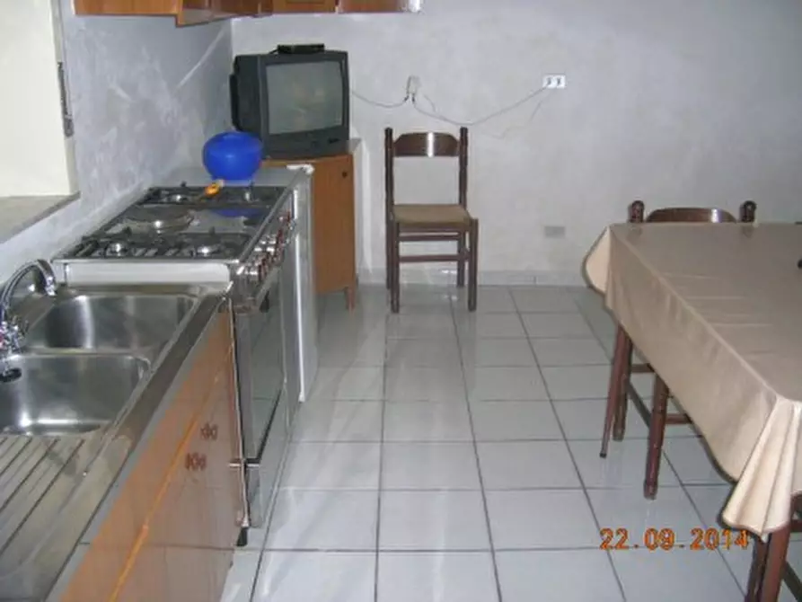Immagine 2 di Villa in vendita  a Biancavilla