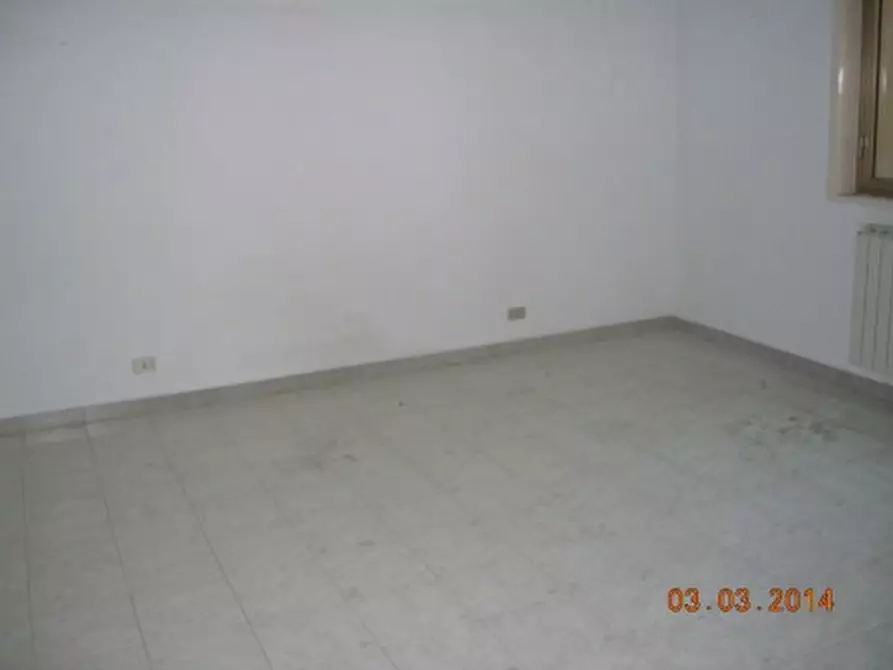 Immagine 2 di Appartamento in vendita  a Adrano