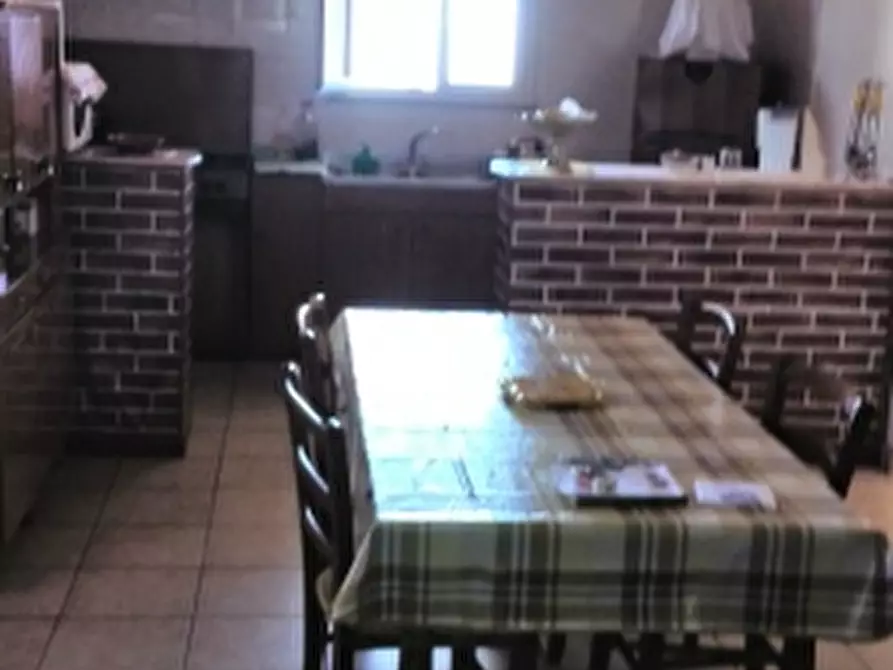 Immagine 5 di Villa in vendita  a Biancavilla