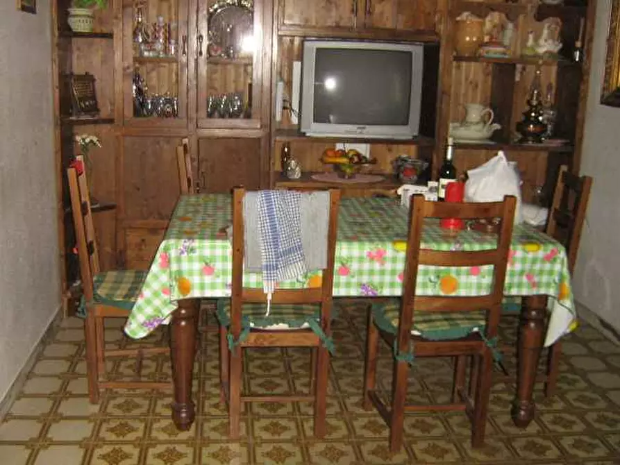 Immagine 3 di Appartamento in vendita  a Adrano