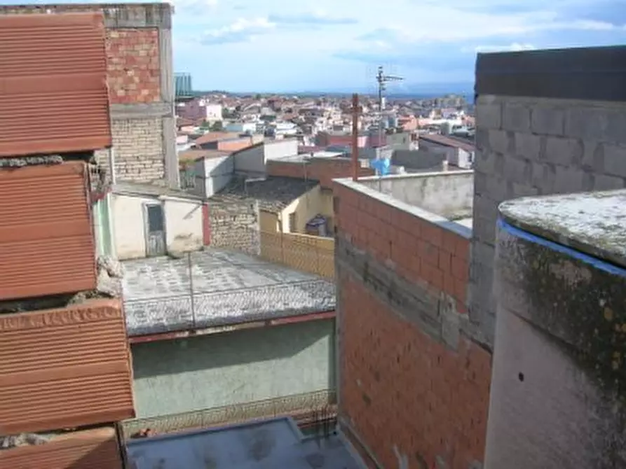 Immagine 4 di Villa in vendita  a Biancavilla