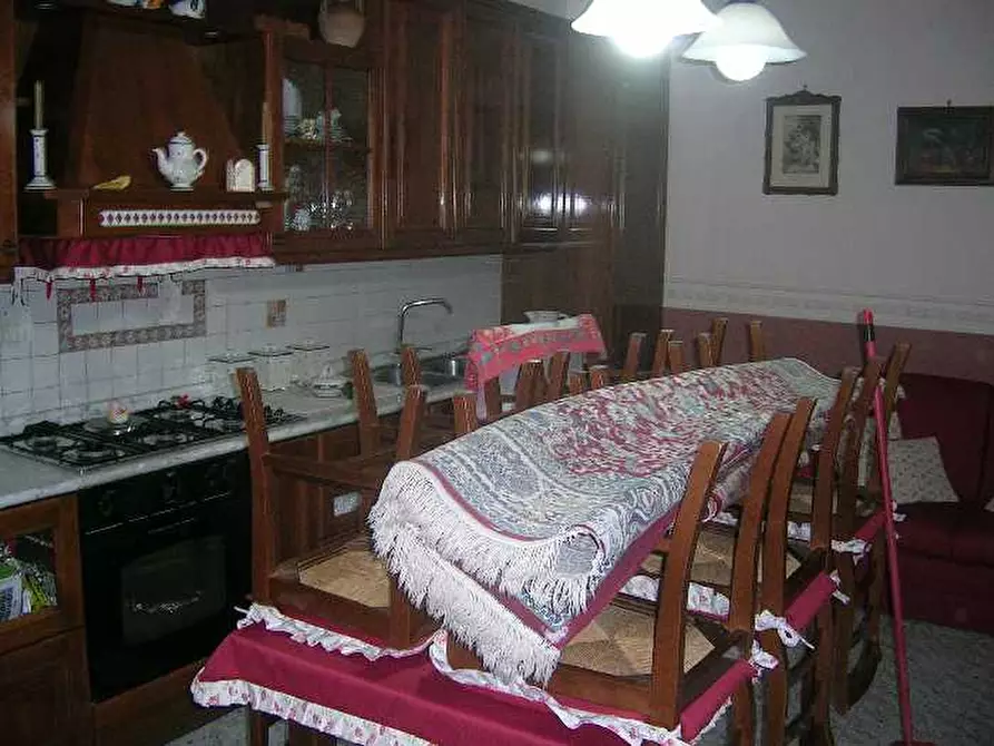 Immagine 2 di Appartamento in vendita  a Biancavilla