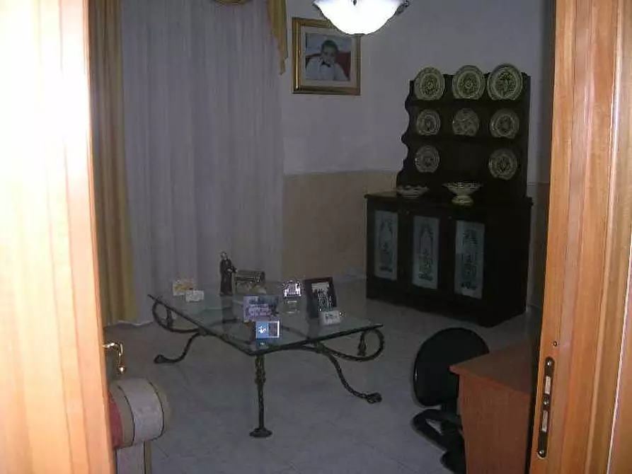 Immagine 4 di Appartamento in vendita  a Biancavilla