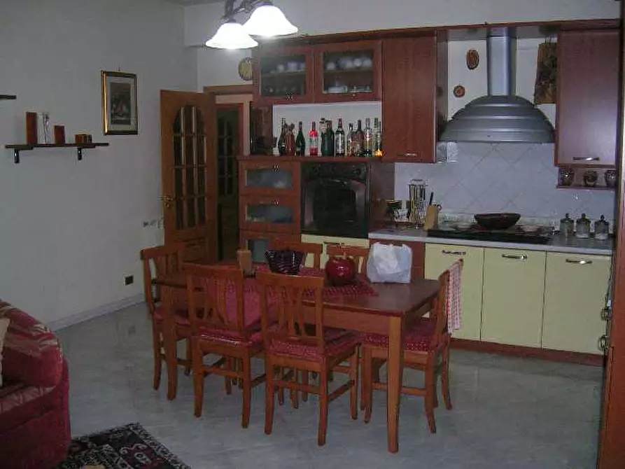Immagine 2 di Appartamento in vendita  a Biancavilla