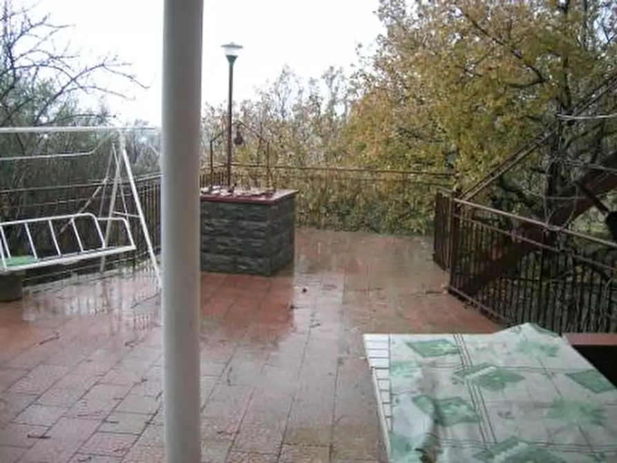 Immagine 3 di Villa in vendita  a Santa Maria Di Licodia