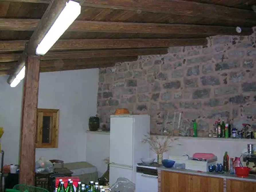 Immagine 2 di Rustico / casale in vendita  a Adrano
