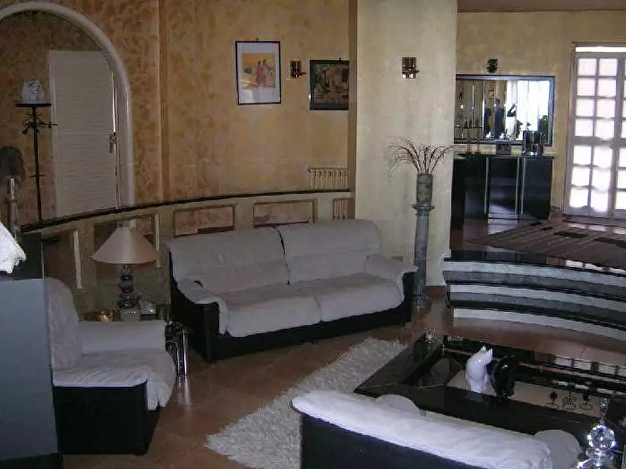 Immagine 1 di Villa in vendita  a Santa Maria Di Licodia