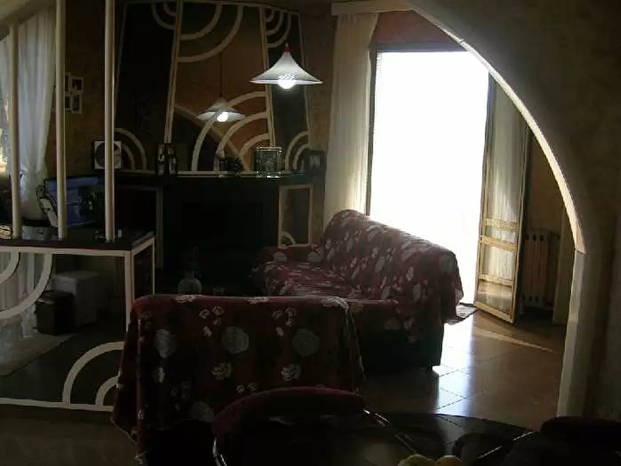 Immagine 5 di Villa in vendita  a Santa Maria Di Licodia