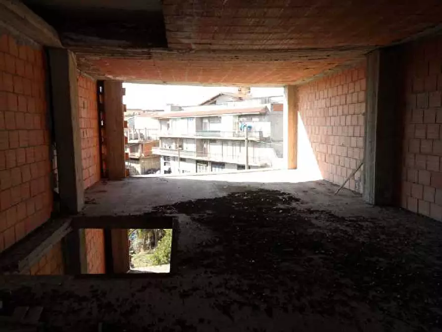 Immagine 4 di Villa in vendita  in Via Vittorio Emanuele a Biancavilla